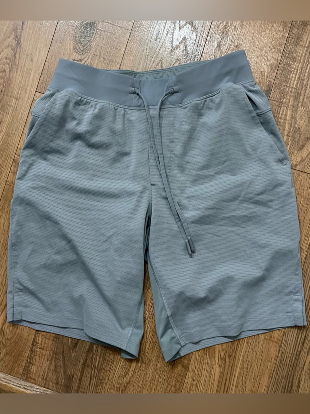 lululemon athletica Men's Athletic Shorts - Slate Bluish Green color Sz S Small